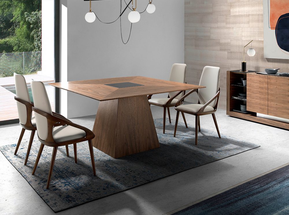 Mesa Comedor de Diseño Angel Cerdá Modelo 1079