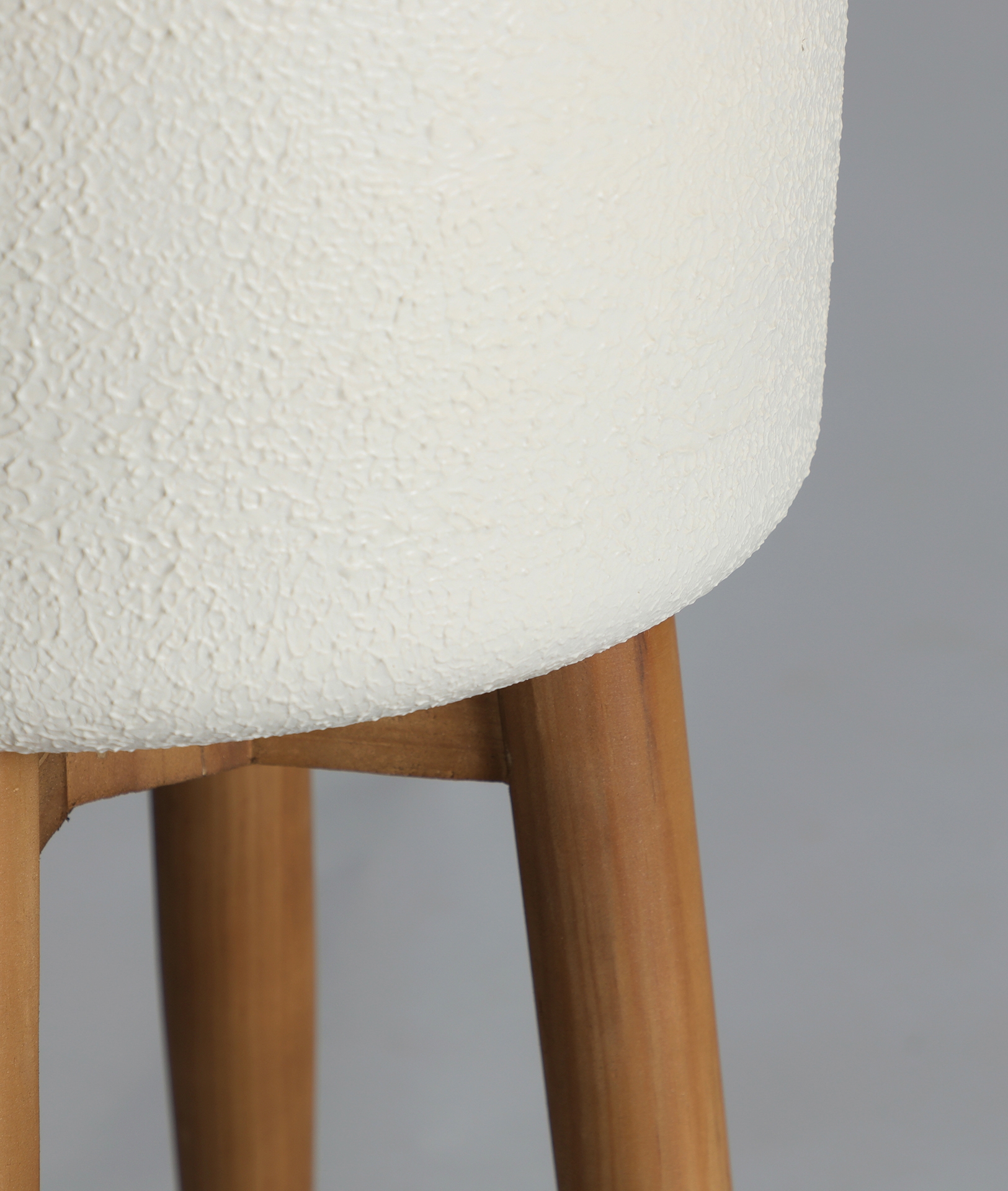 Alternative view of KODU - MACETERO BRIEL