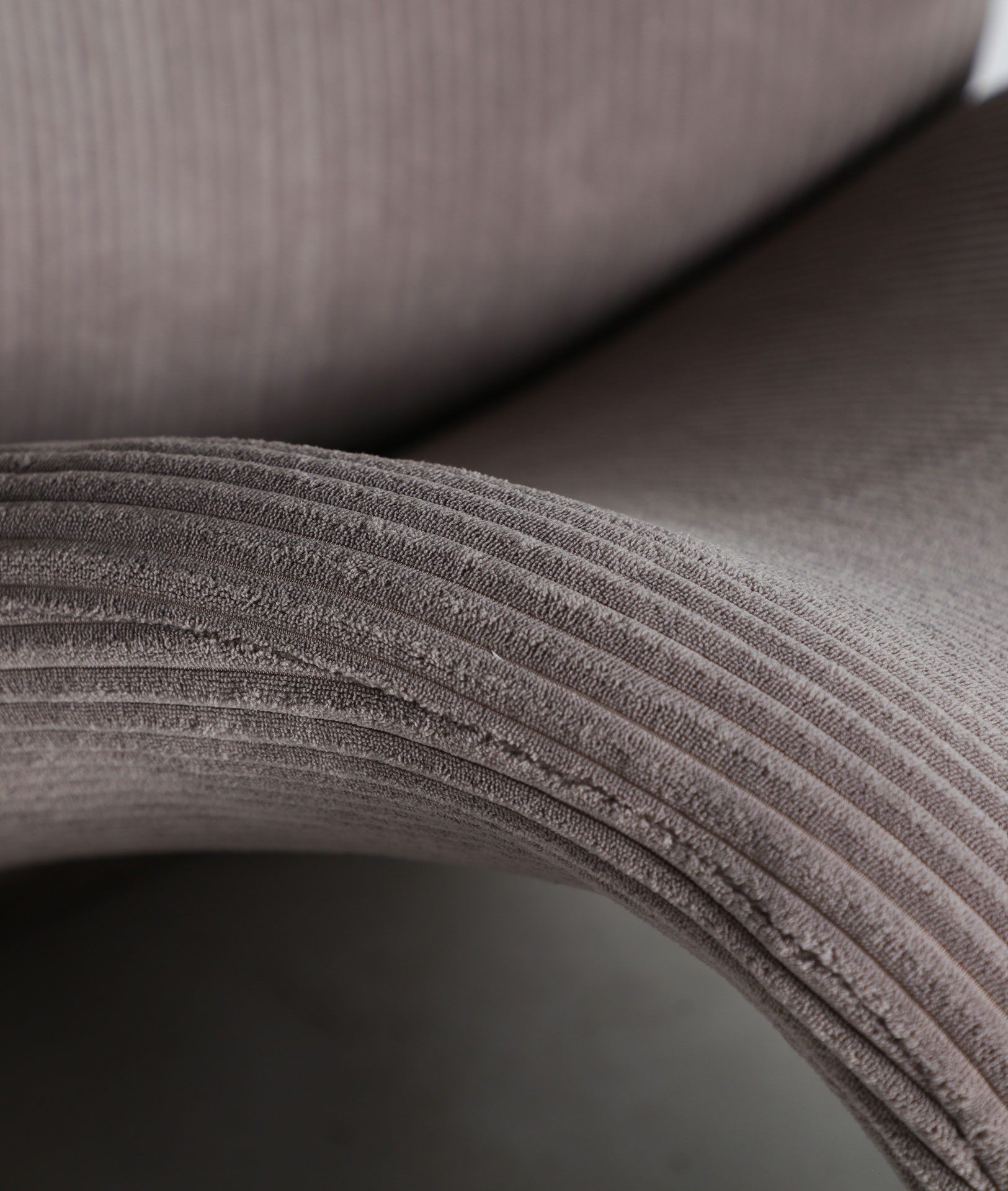 Alternative view of KODU - SILLÓN VIANNE