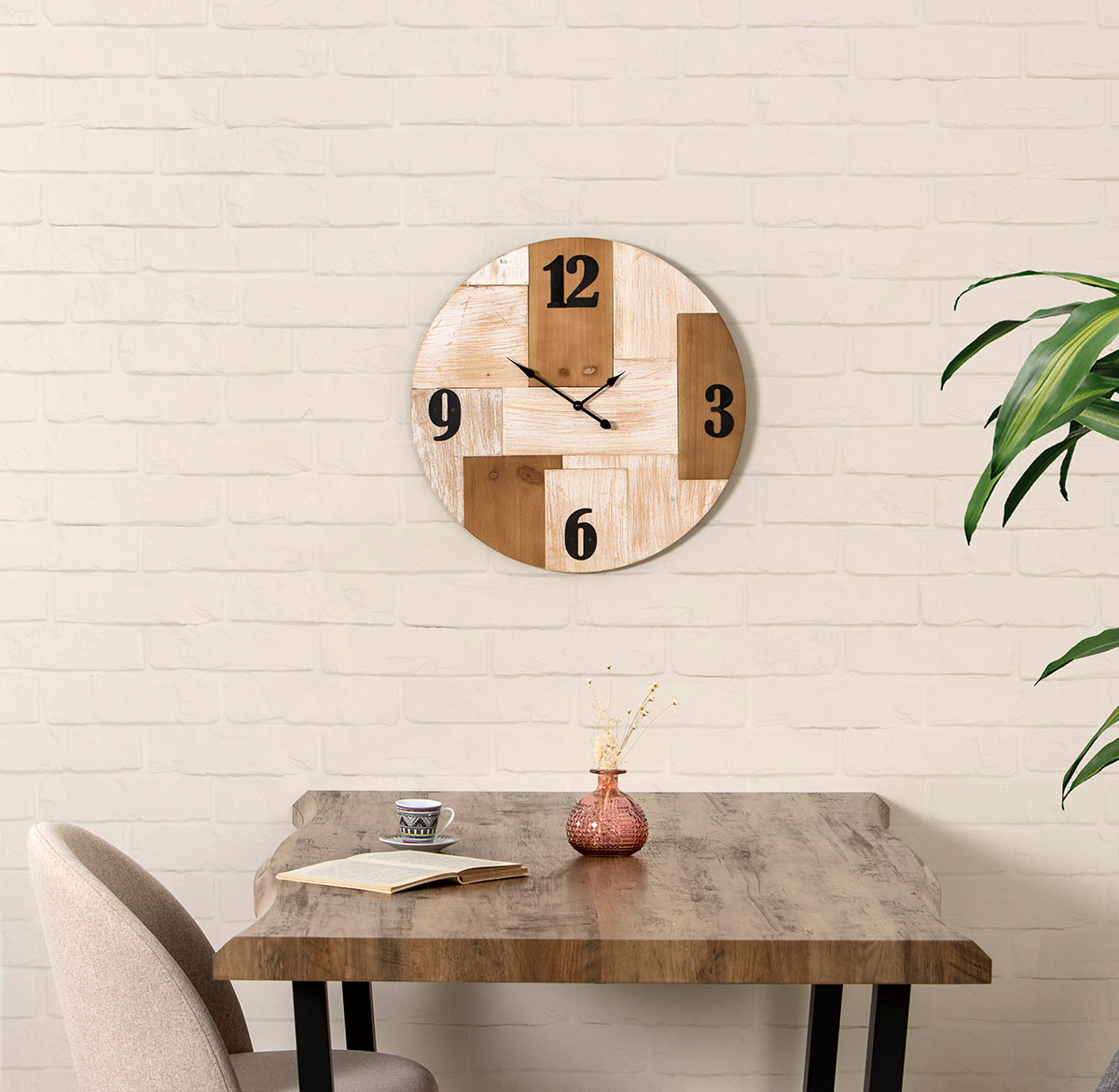 Alternative view of GDECO - RELOJ PARED EFECTO PATCHWORK MADERA. 50x50cm
