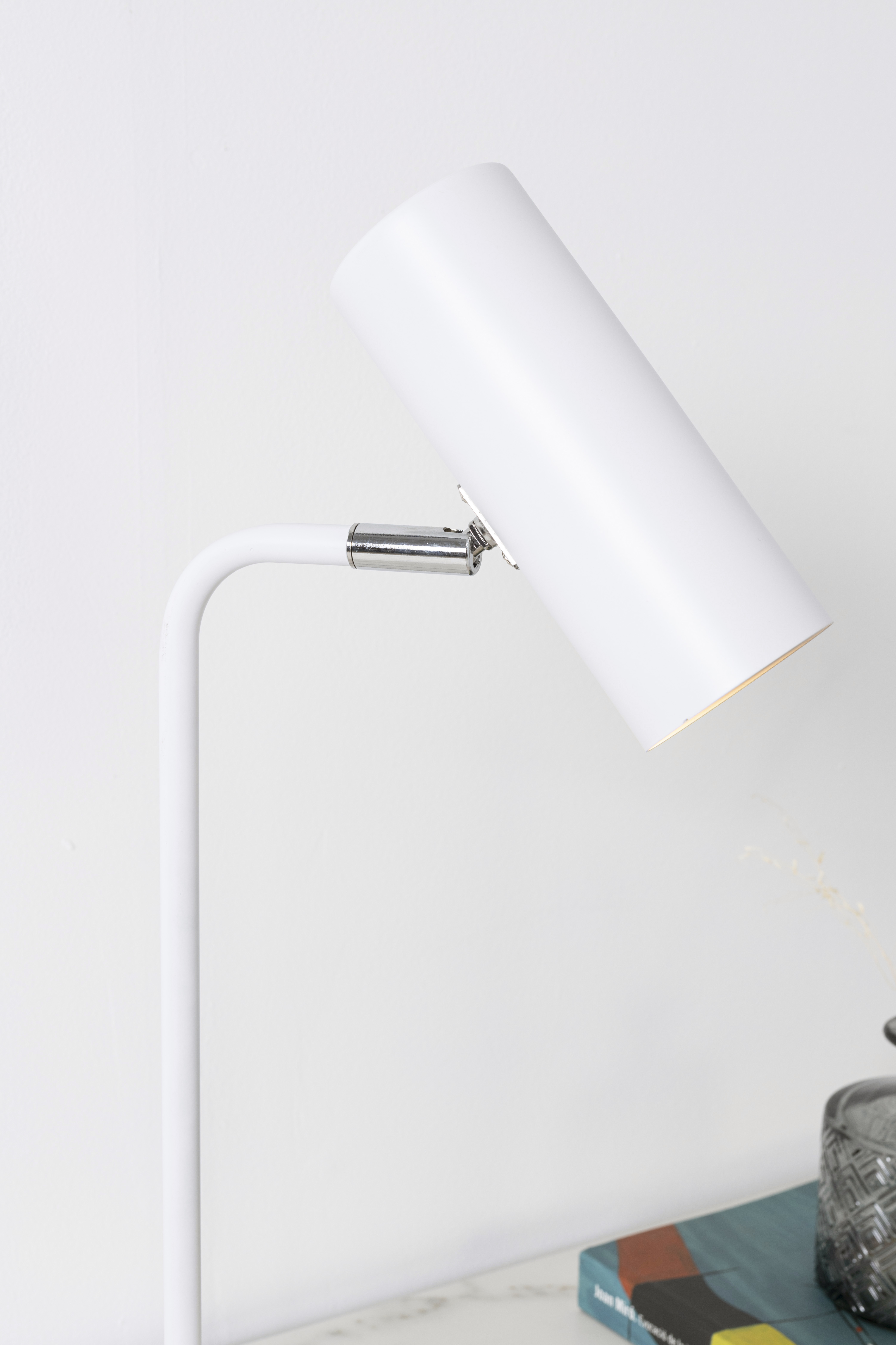 GDECO - LÁMPARA DE SOBREMESA DE METAL BLANCO 17*16*43 CM - Imagen 3