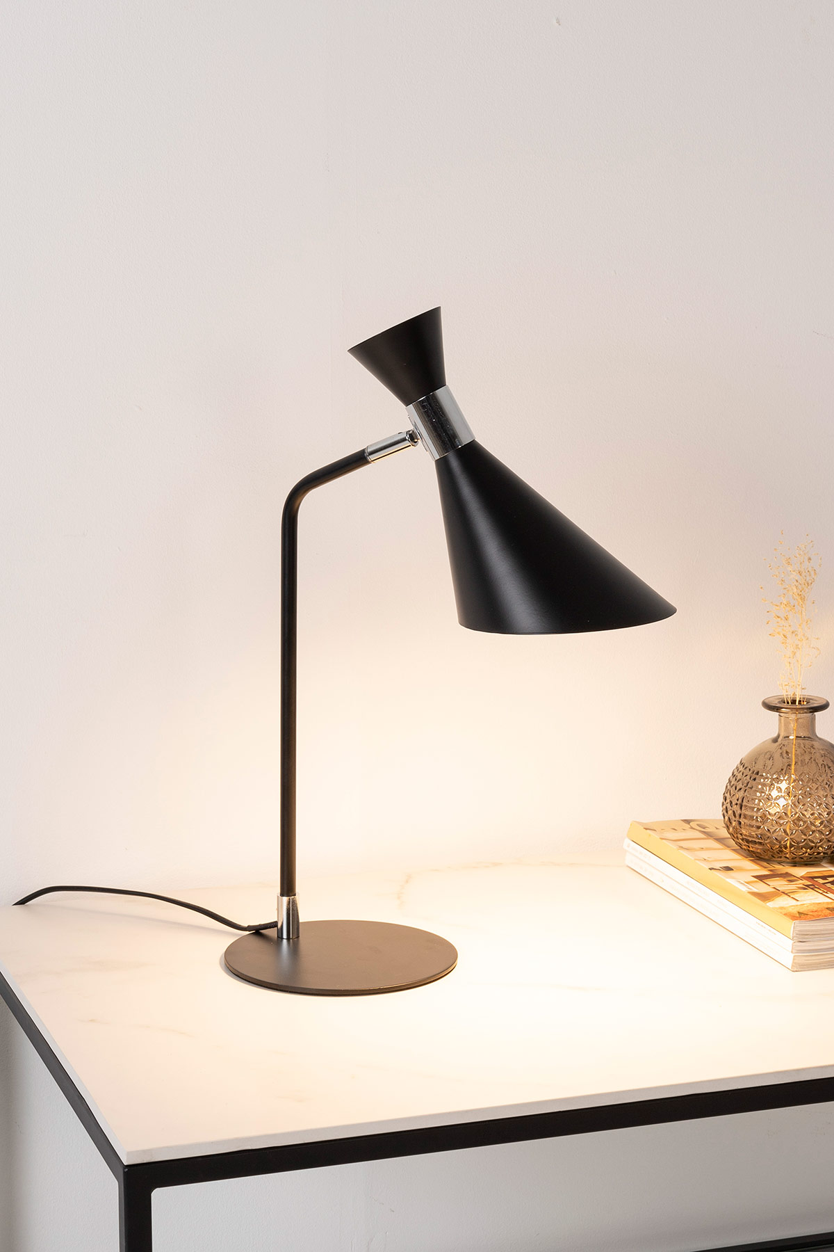 GDECO - LAMPARA DE SOBREMESA DE METAL NEGRO. 30*16*45 CM - Imagen 3