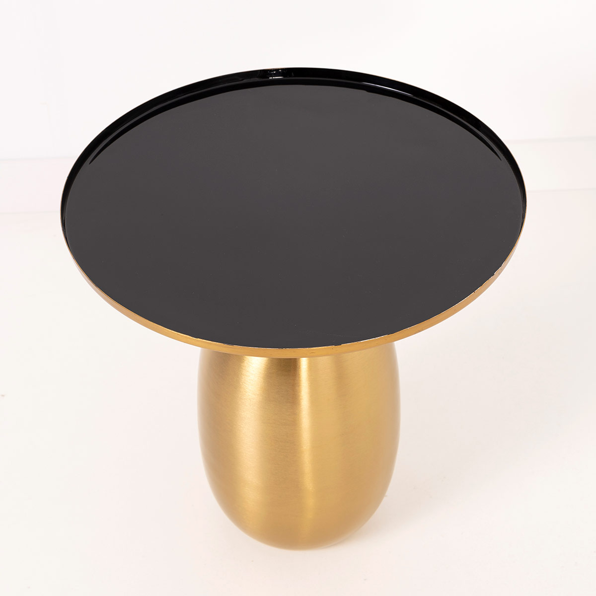 Alternative view of GDECO - MESA AUXILIAR 40*50*50 CM. METAL DORADO GALVANIZADO, TAPA ESMALTADO NEGRO