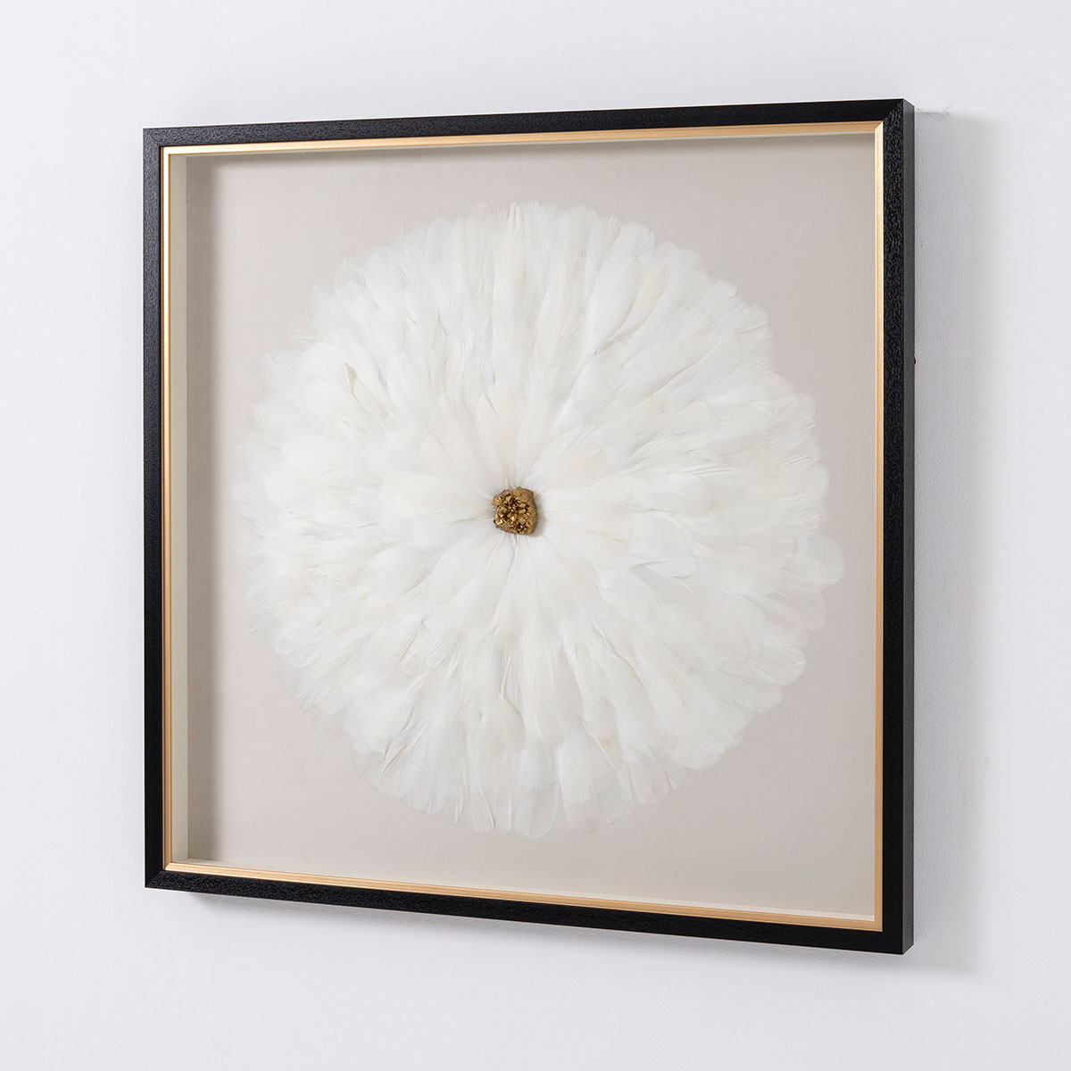 Alternative view of GDECO - CUADRO VITRINA 80*80 CM, MARCO NEGRO Y DORADO, PLUMAS BLANCAS