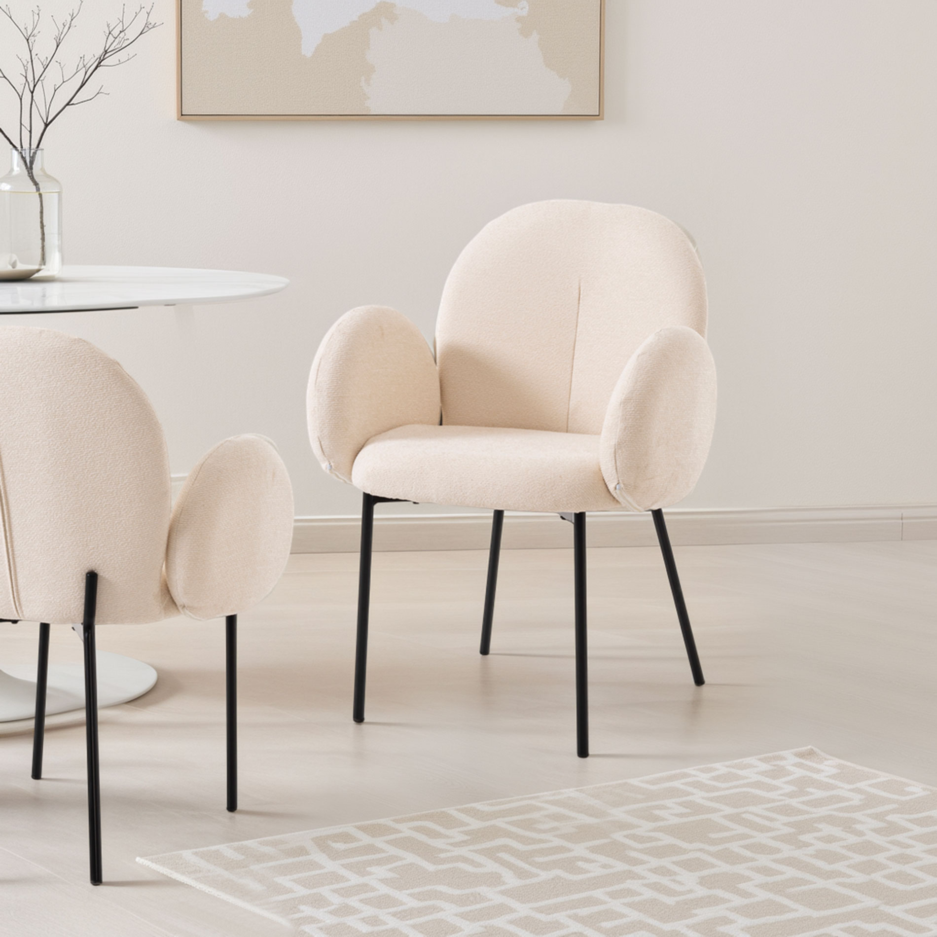 GDECO - SILLA MARGOT, TAPIZADO BEIGE, PATAS METAL NEGRO