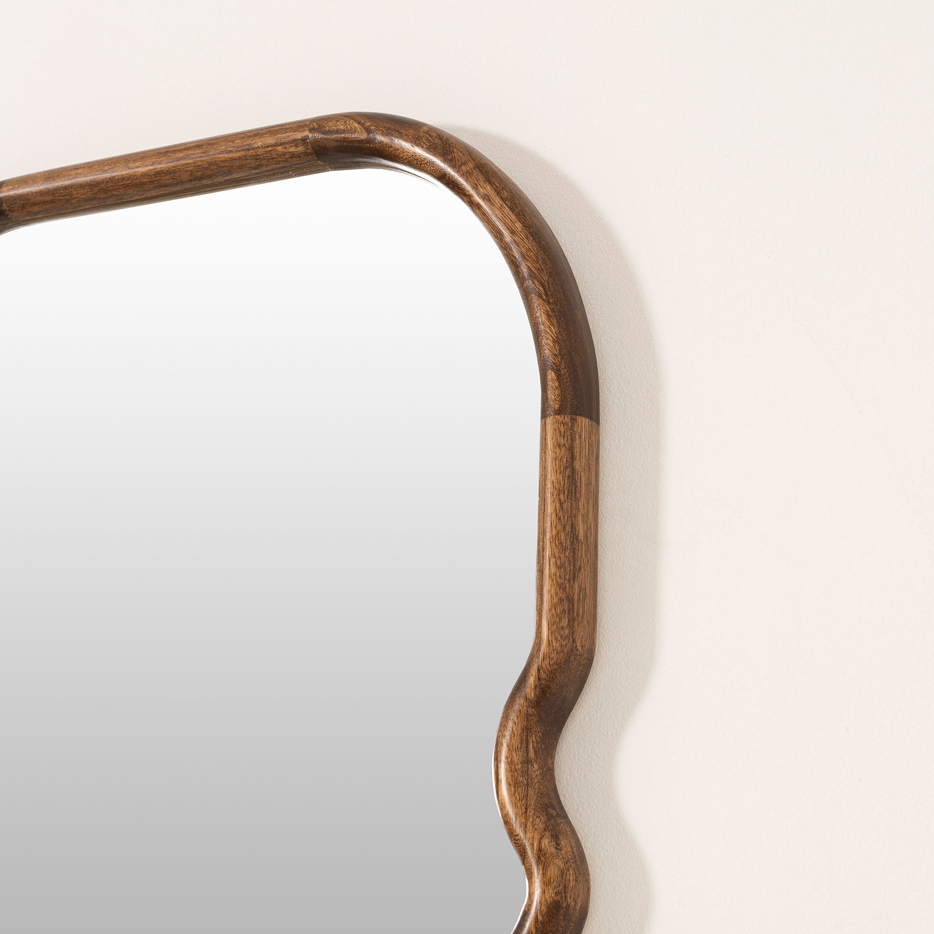 GDECO - ESPEJO PARED MADERA NOGAL 160*60 CM, CANTO REDONDO Y ZIGZAG - Imagen 3