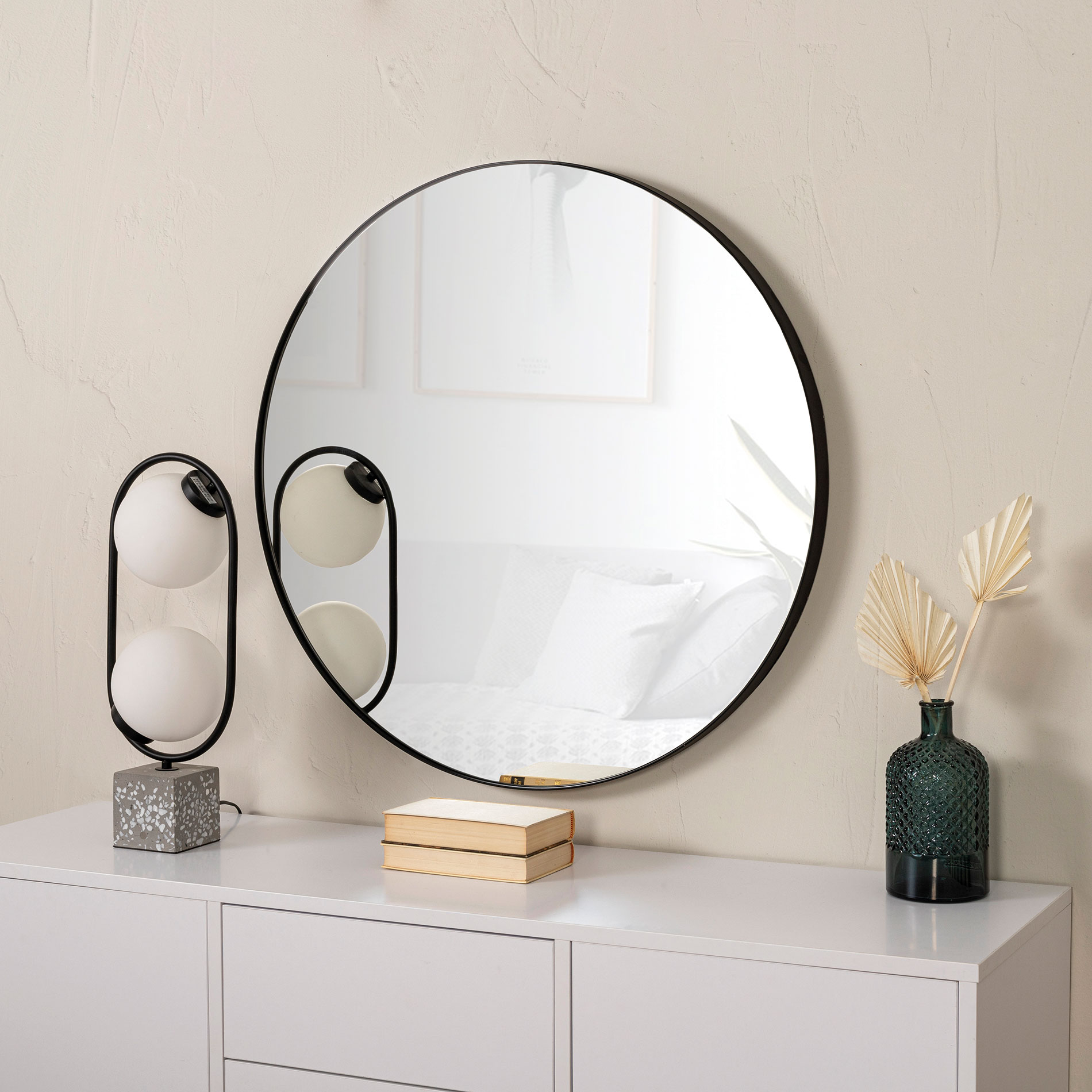 Alternative view of GDECO - ESPEJO CIRCULAR MARCO ALUMINIO NEGRO 80 CM DIAMETRO