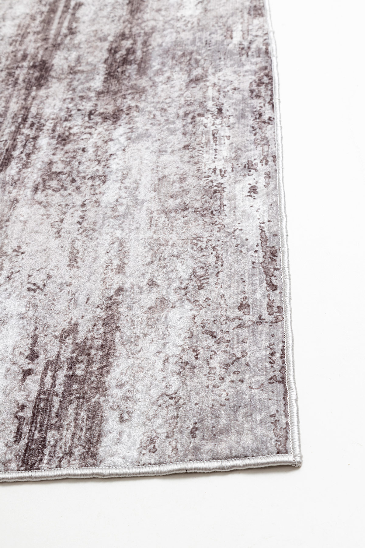 Alternative view of GDECO - ALFOMBRA NEGRA Y PLATA. 130*190 CM