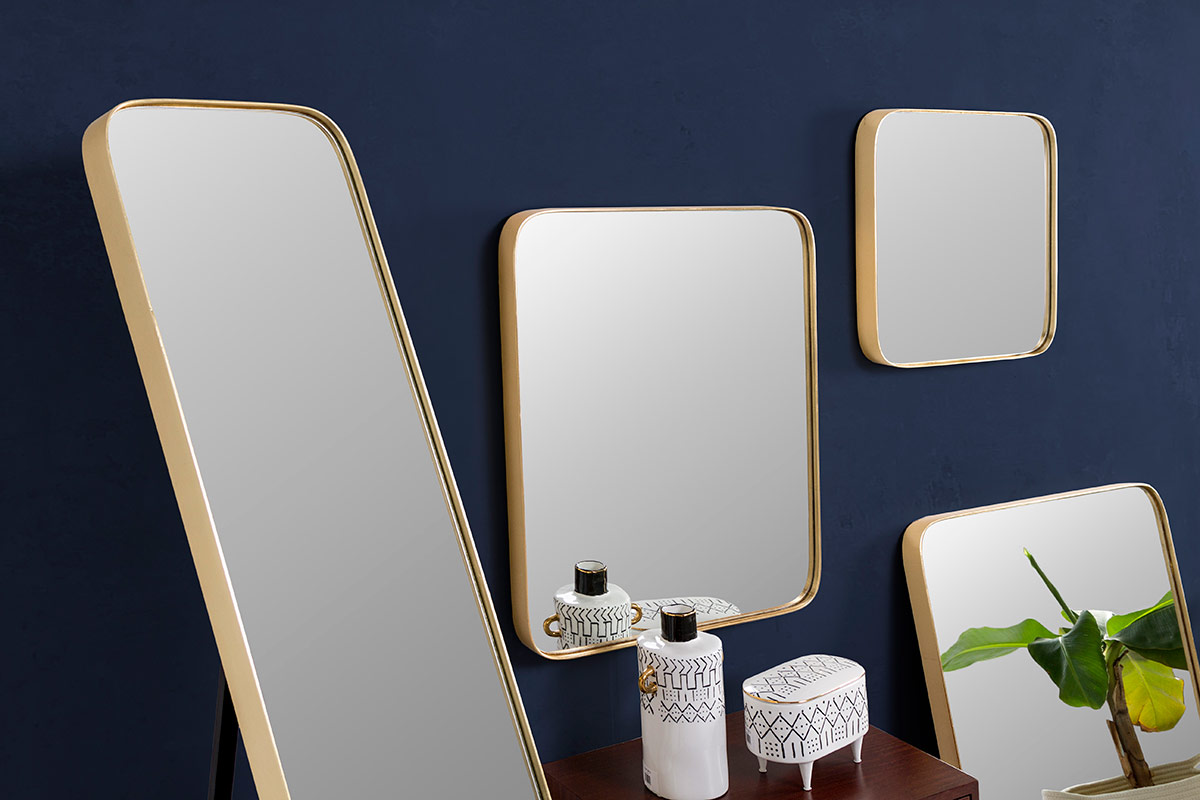 GDECO - ESPEJO CANTO REDONDO DORADO 60x80cm - Imagen 4