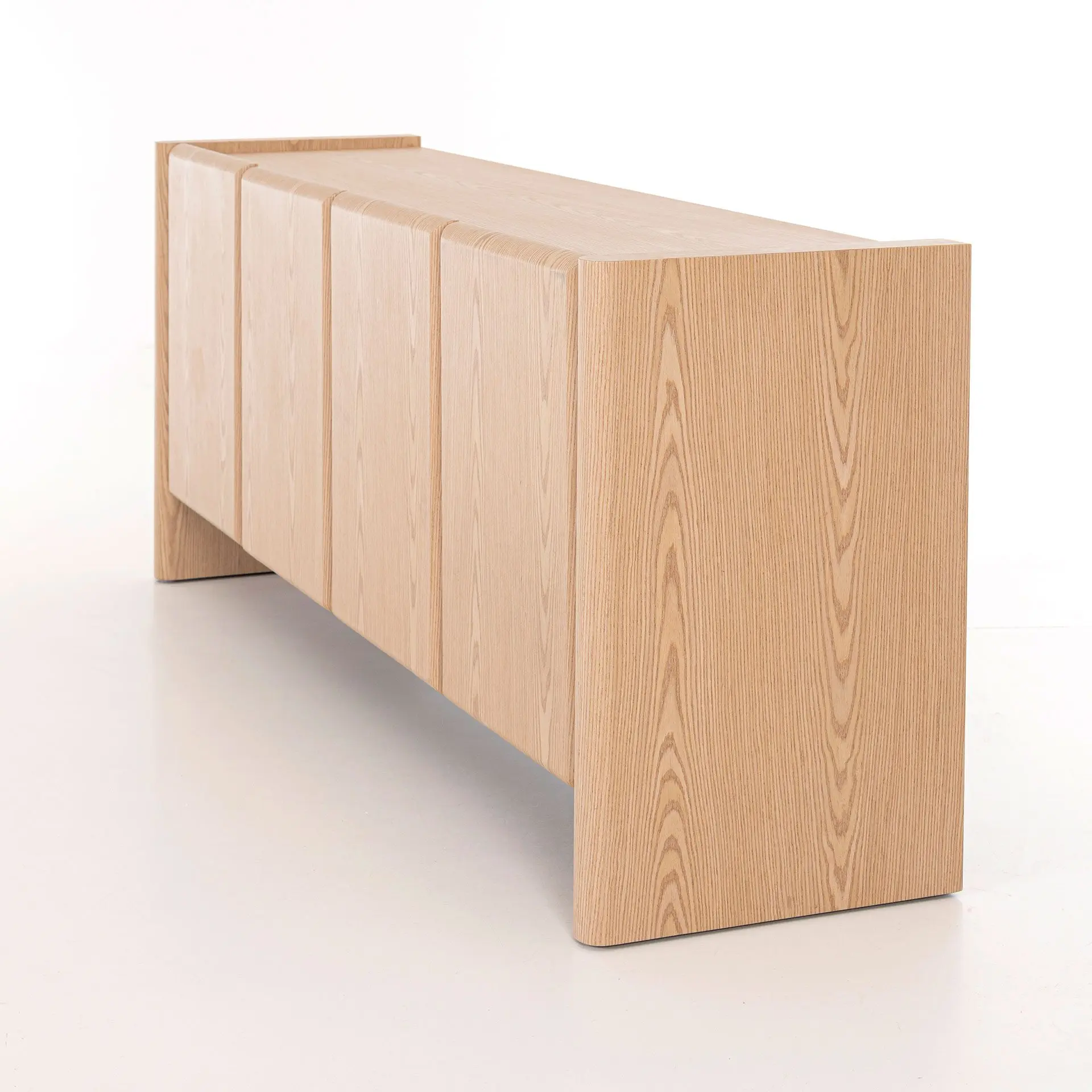 Alternative view of GDECO - APARADOR GIO. 4 PUERTAS, CHAPA ROBLE 180*45*75.5 CM