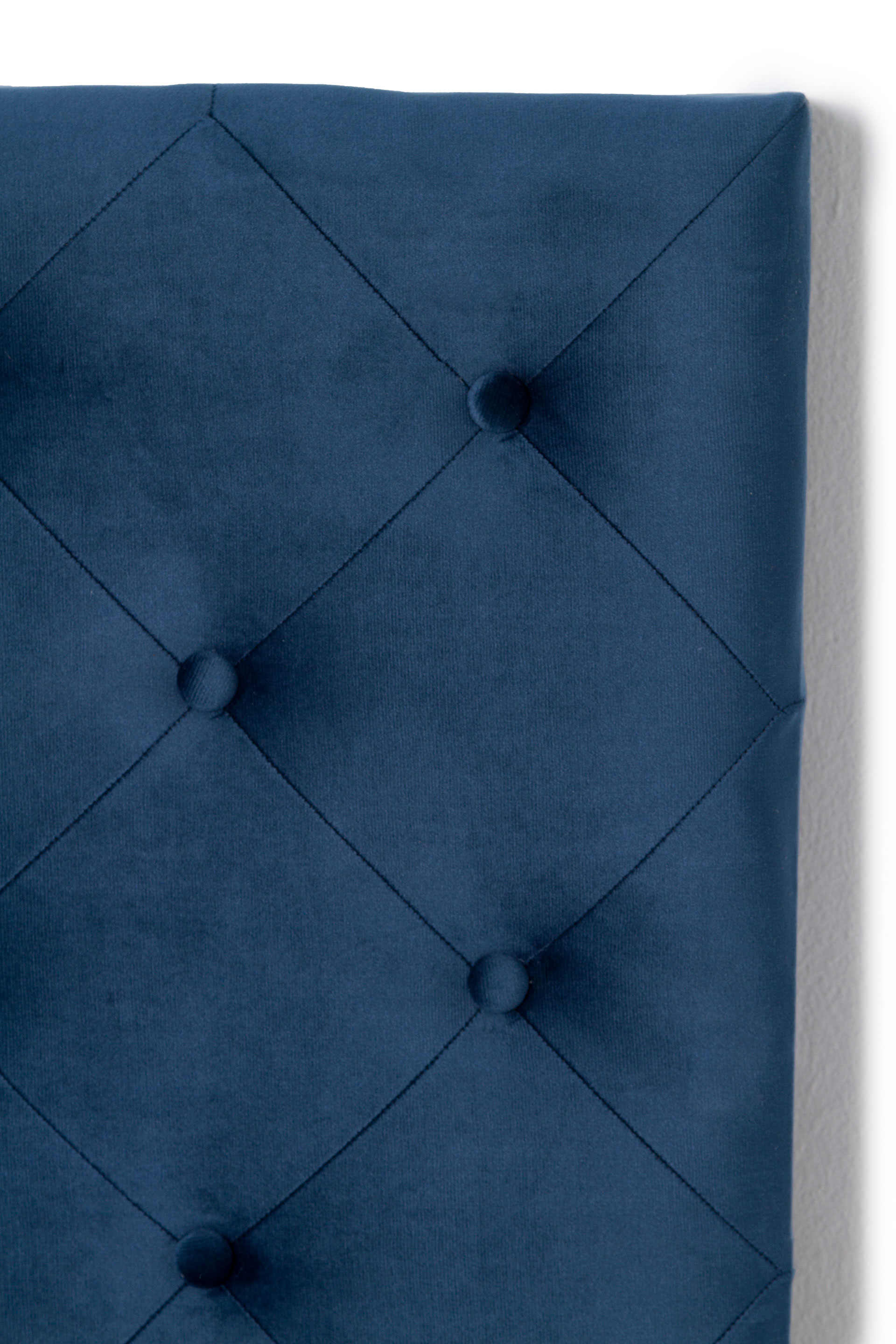 Alternative view of GDECO - CABECERO CAPITONE ROMBO, TERCIOPELO AZUL MARINO . PARA CAMA 135-140 CM. (ALTURA 120 CM)