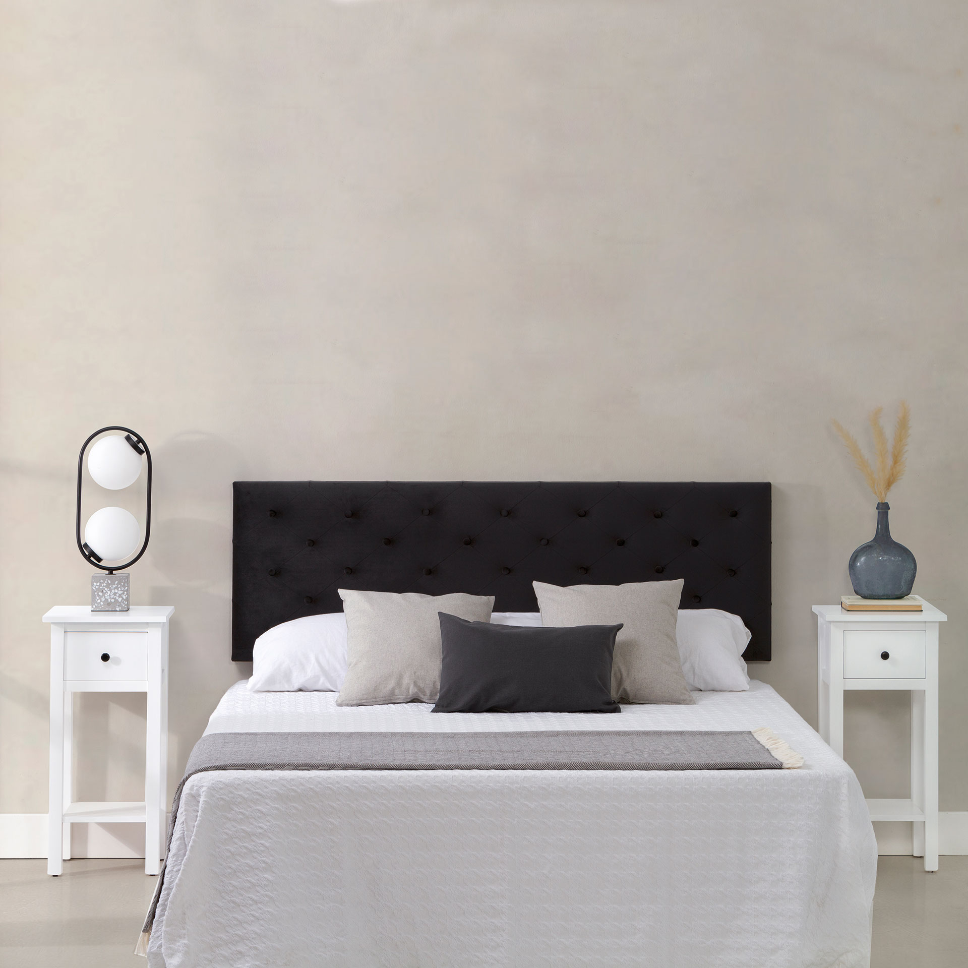 GDECO - CABECERO CAPITONE ROMBO, TERCIOPELO NEGRO. PARA CAMA 150 CM. (ALTURA 120 CM)