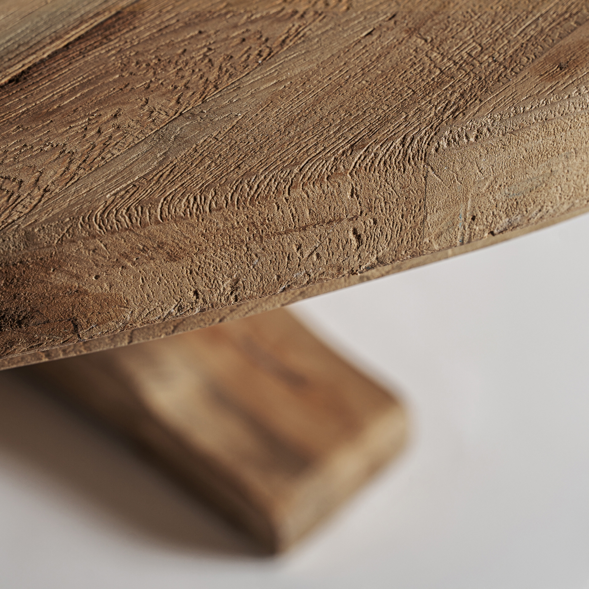 Alternative view of VICAL - MESA COMEDOR GYOR