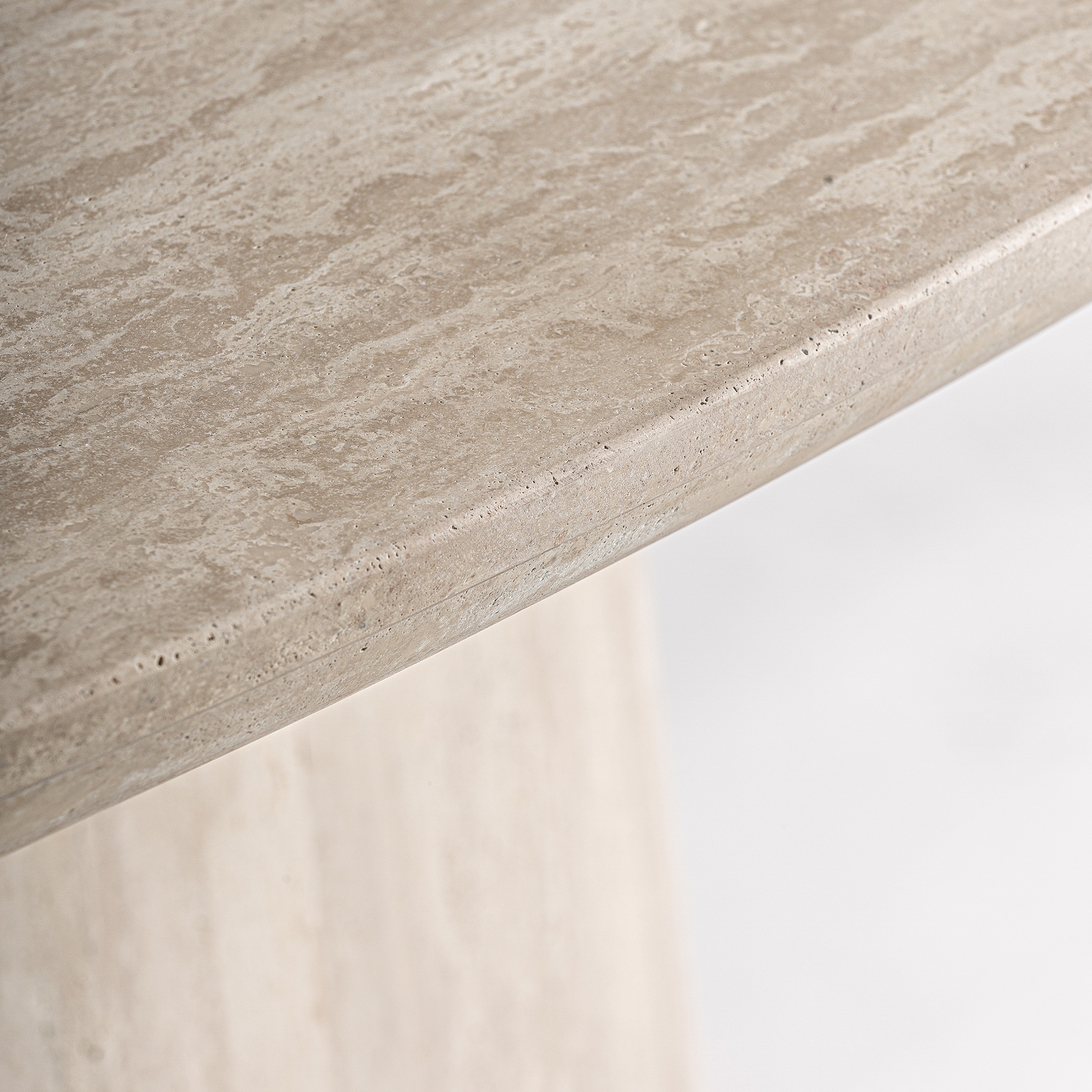 Alternative view of VICAL - MESA COMEDOR THIENNES