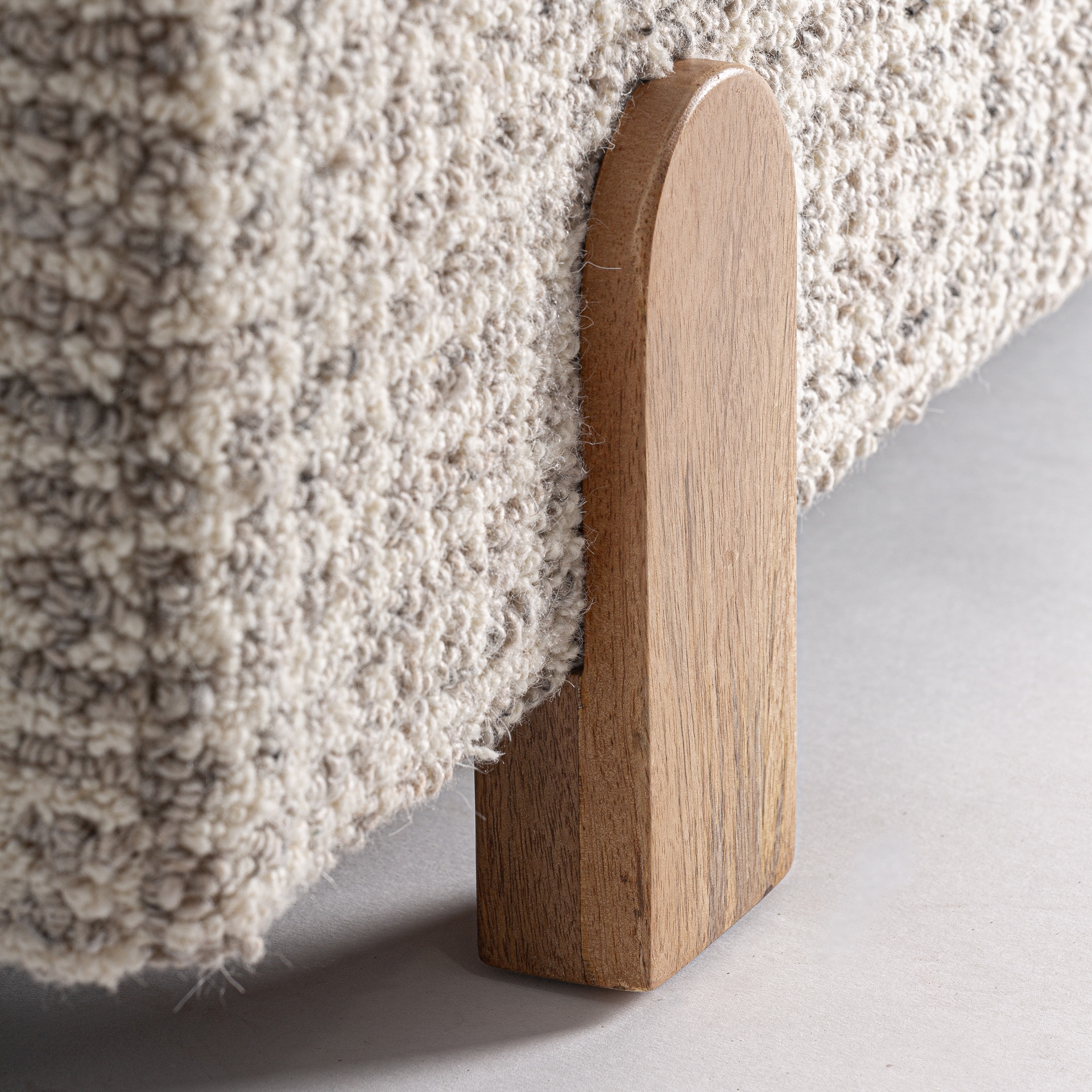 Alternative view of VICAL - PIE DE CAMA BECCLES