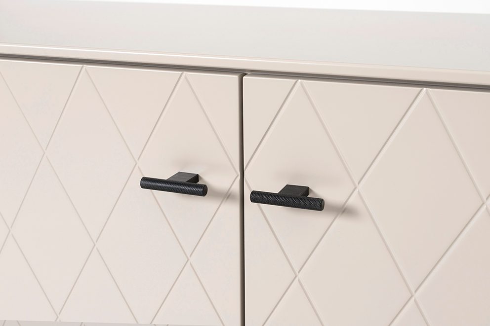 Alternative view of GDECO - CONSOLA 2 PUERTAS. COLECCIÓN DIAMOND. LACADA VISON, ZOCALO NEGRO GRAFITO. VISAGRA CON FRENO.