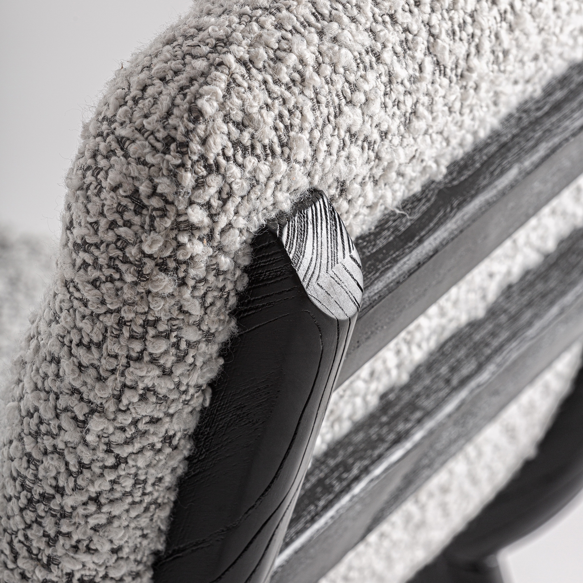 Alternative view of VICAL - SILLA JACQUARD