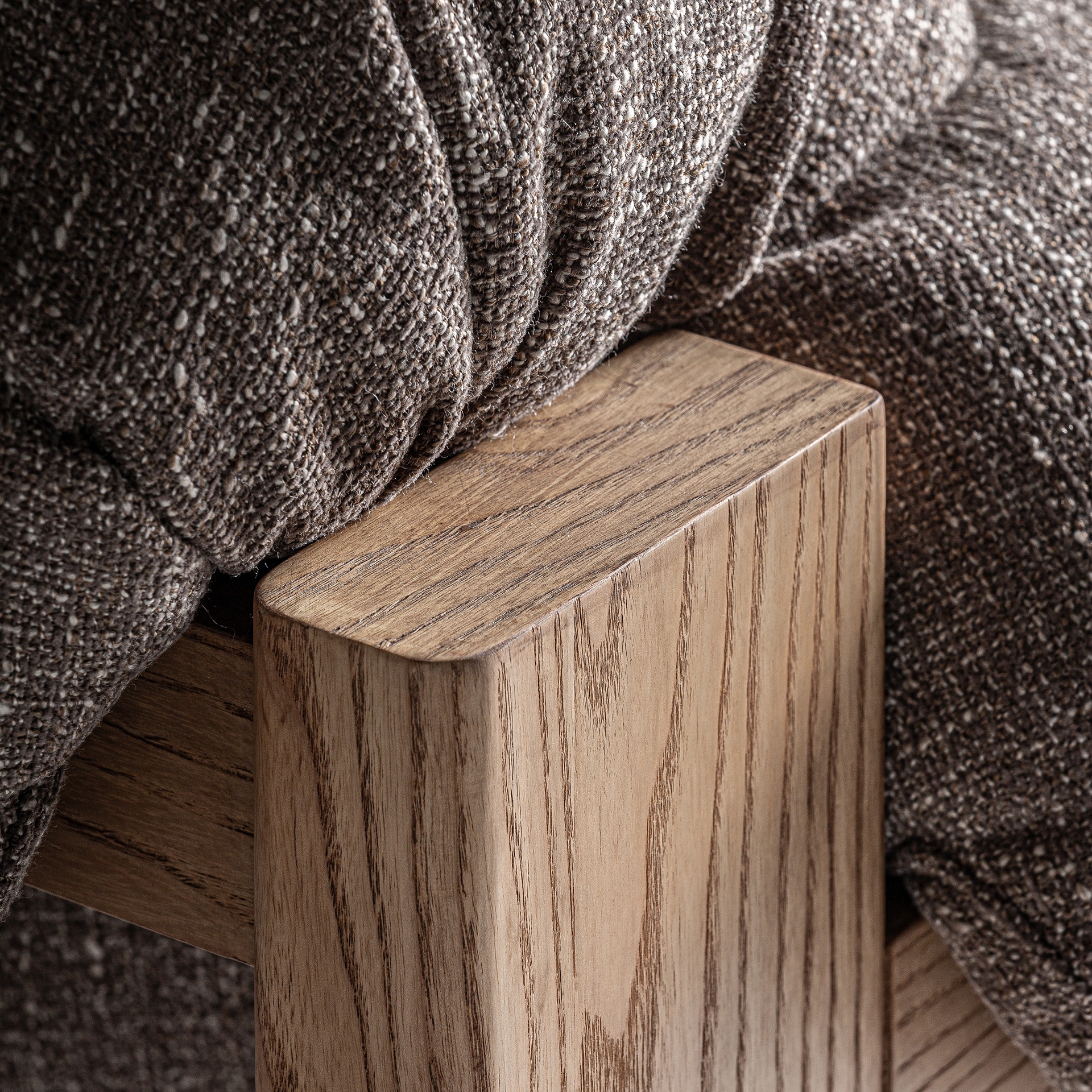 Alternative view of VICAL - SILLÓN HESSE