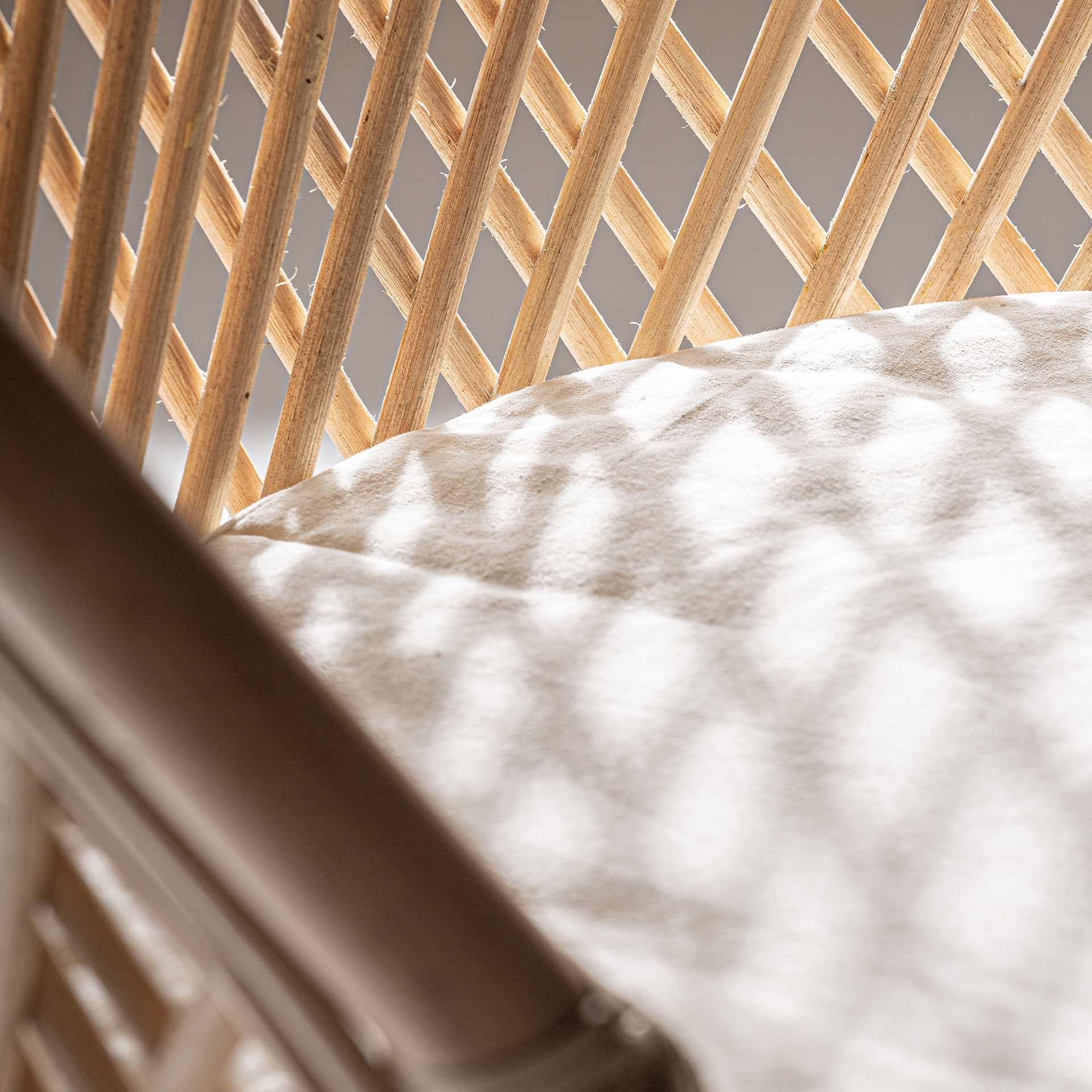 Alternative view of VICAL - SILLÓN PEACOCK