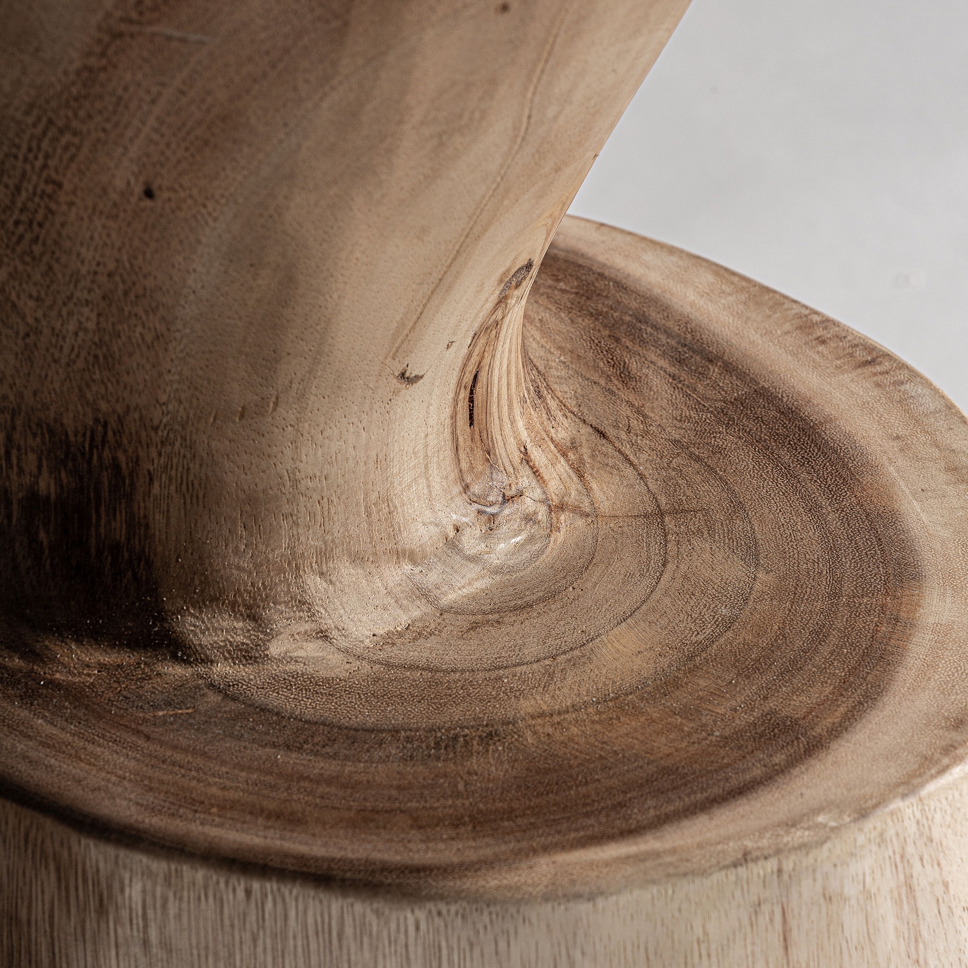 Alternative view of VICAL - TABURETE APRICA