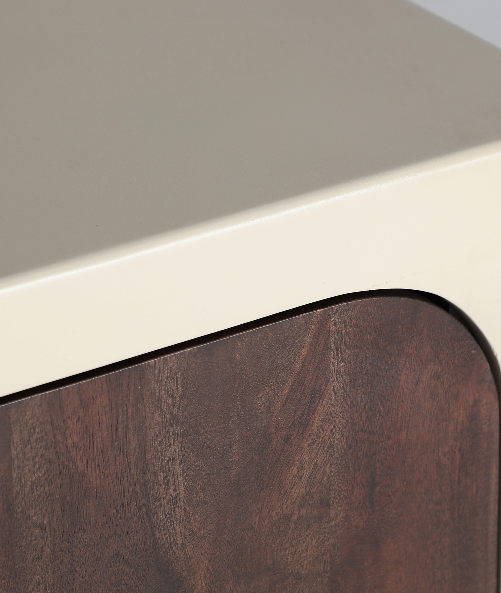 Alternative view of KODU - APARADOR GLARIS