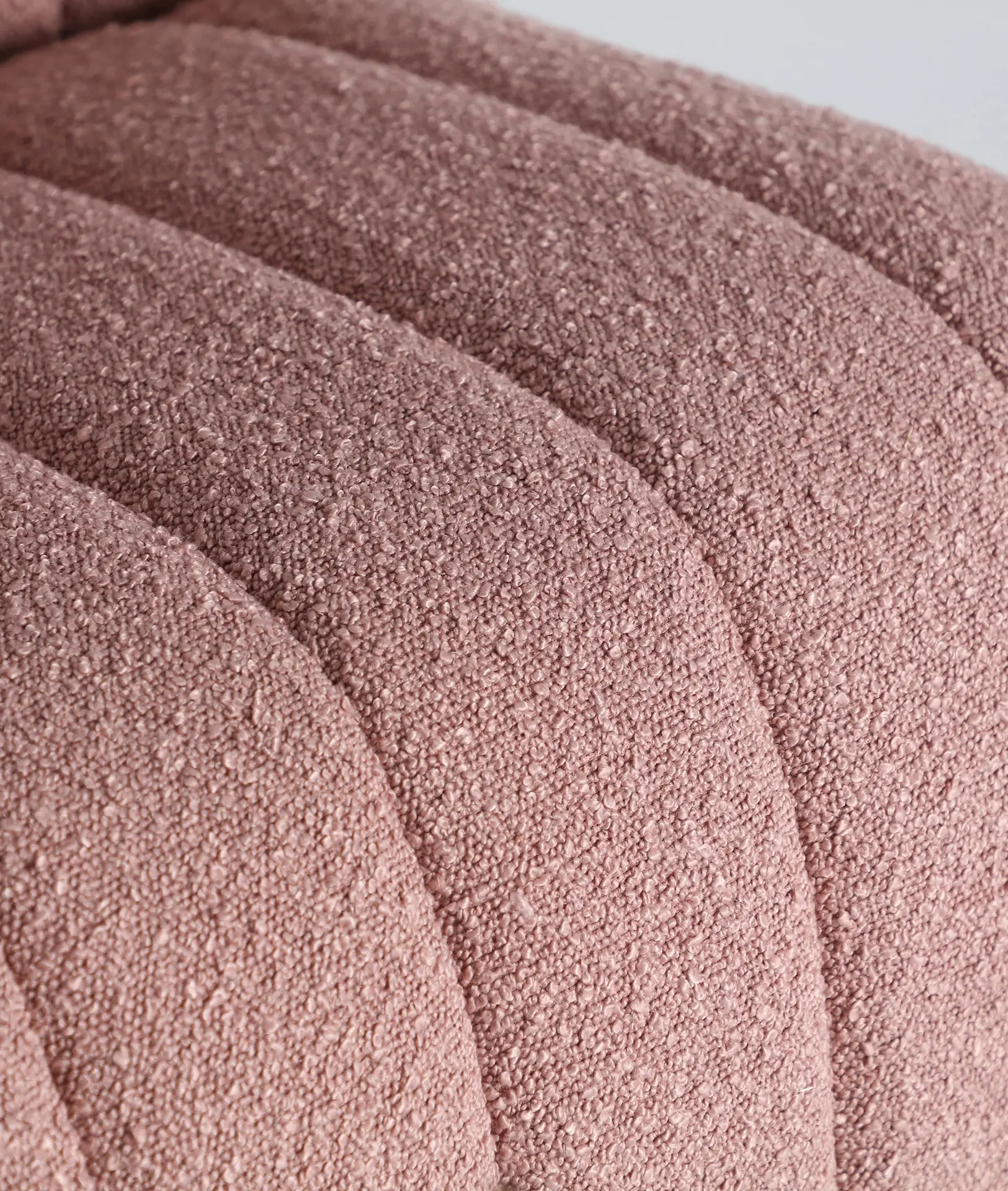 Alternative view of KODU - SOFÁ WARHEM