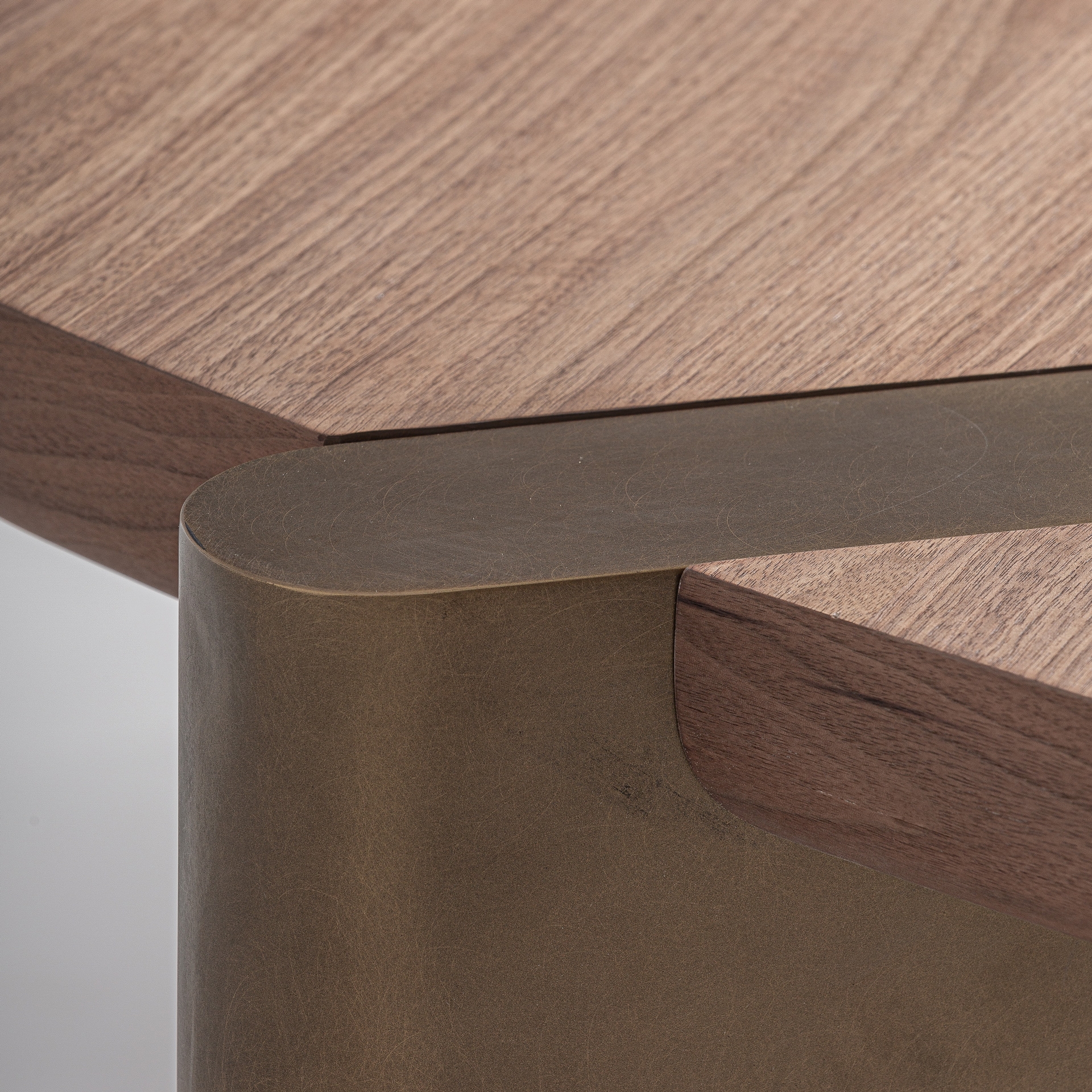 Alternative view of VICAL - ESCRITORIO LAUSANA