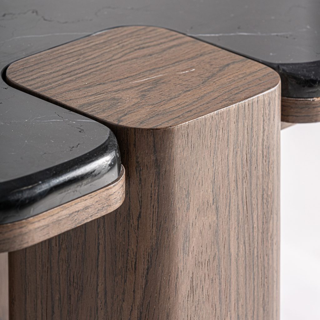 Alternative view of KODU - MESA AUXILIAR ATLAS