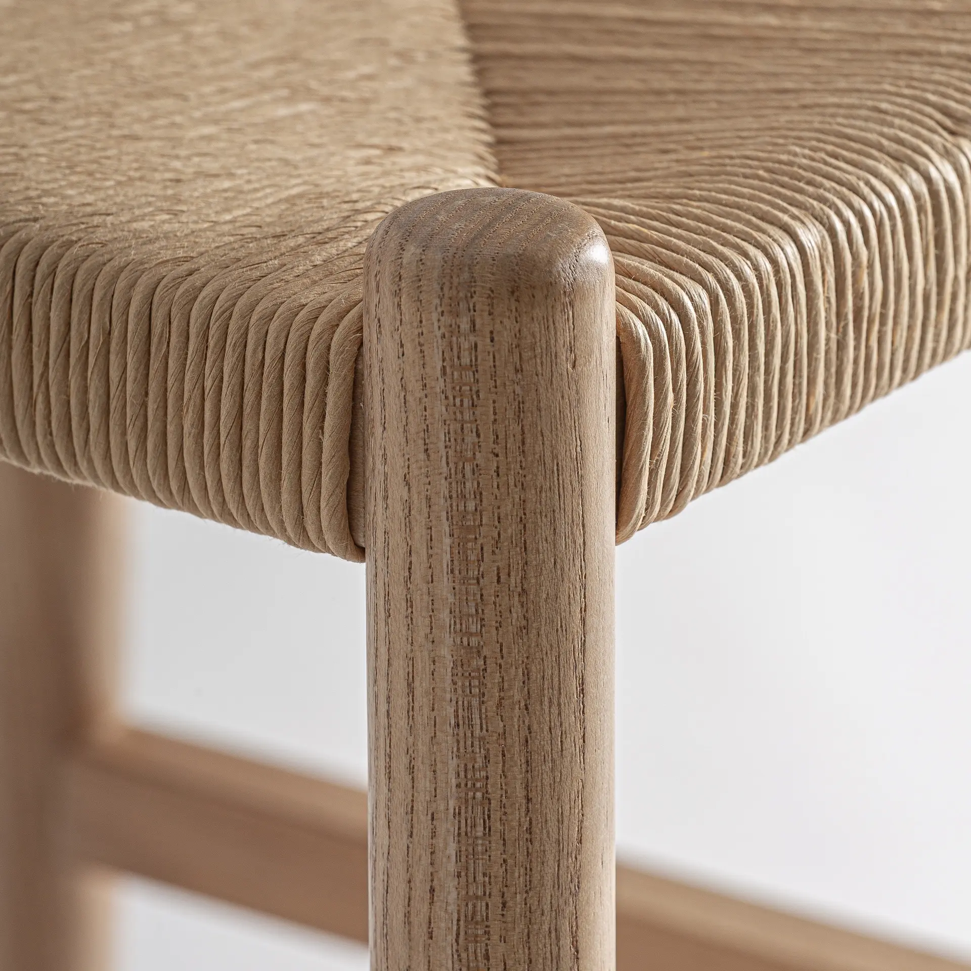 Alternative view of VICAL - TABURETE JALEHA