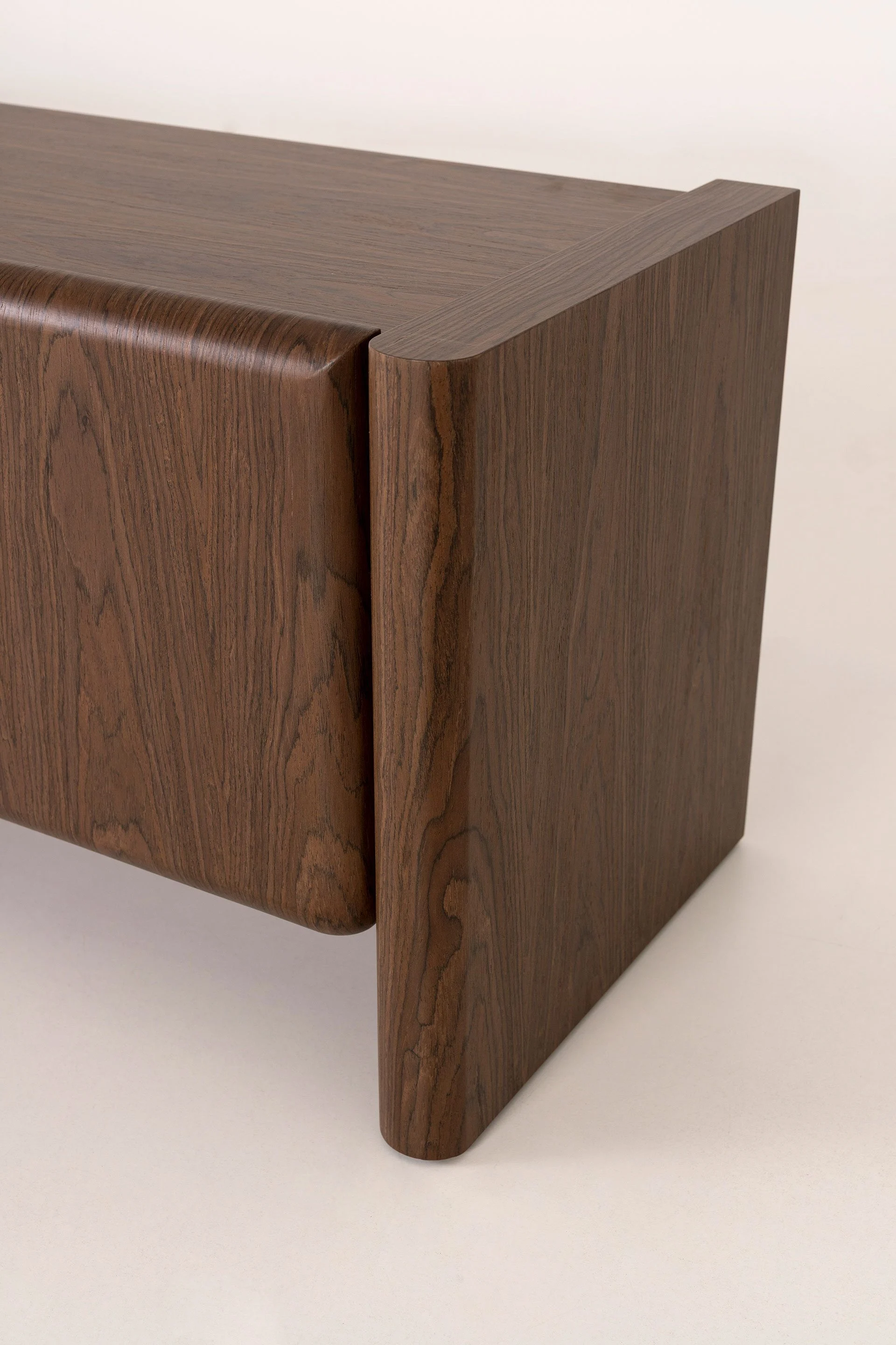 GDECO - Mueble TV Gio Chapa Nogal 180*45*50 cm - Imagen 4